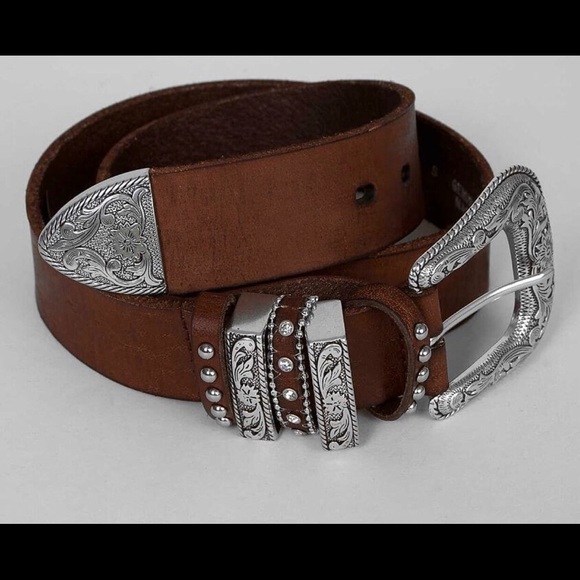 Sold at consignment - Picture 1 of 5